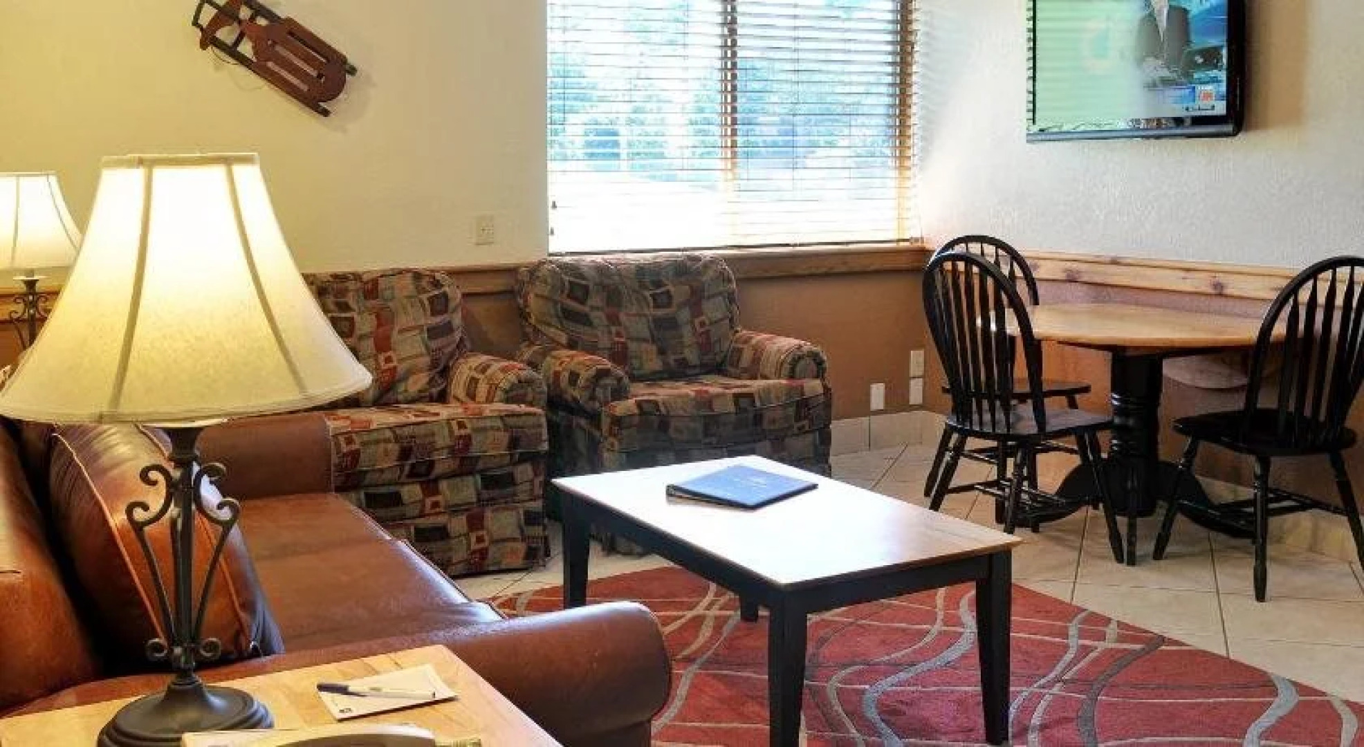 Hideaway Inn Mt.Sunapee