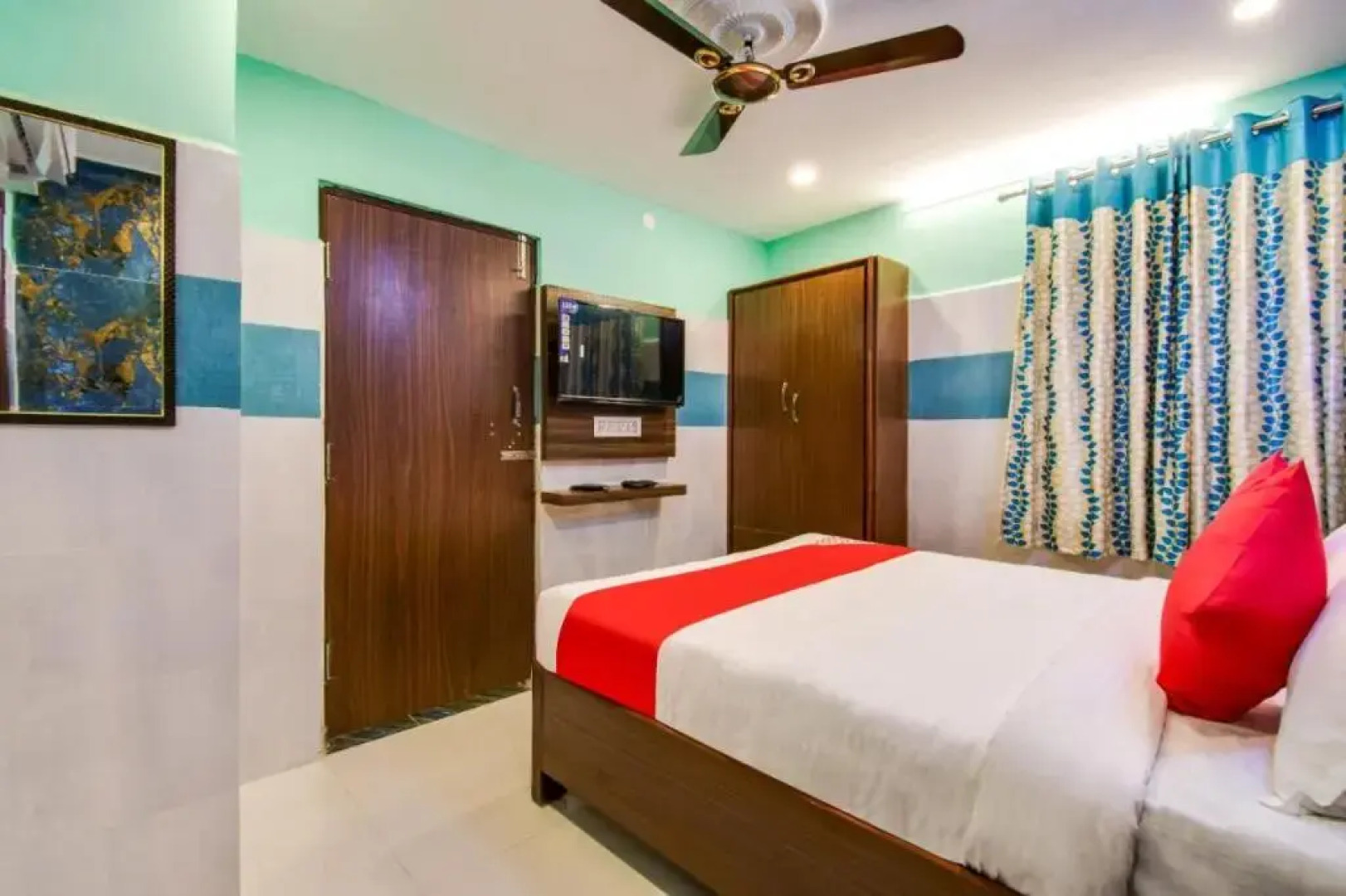 Hotel Sri Grand by OYO Rooms