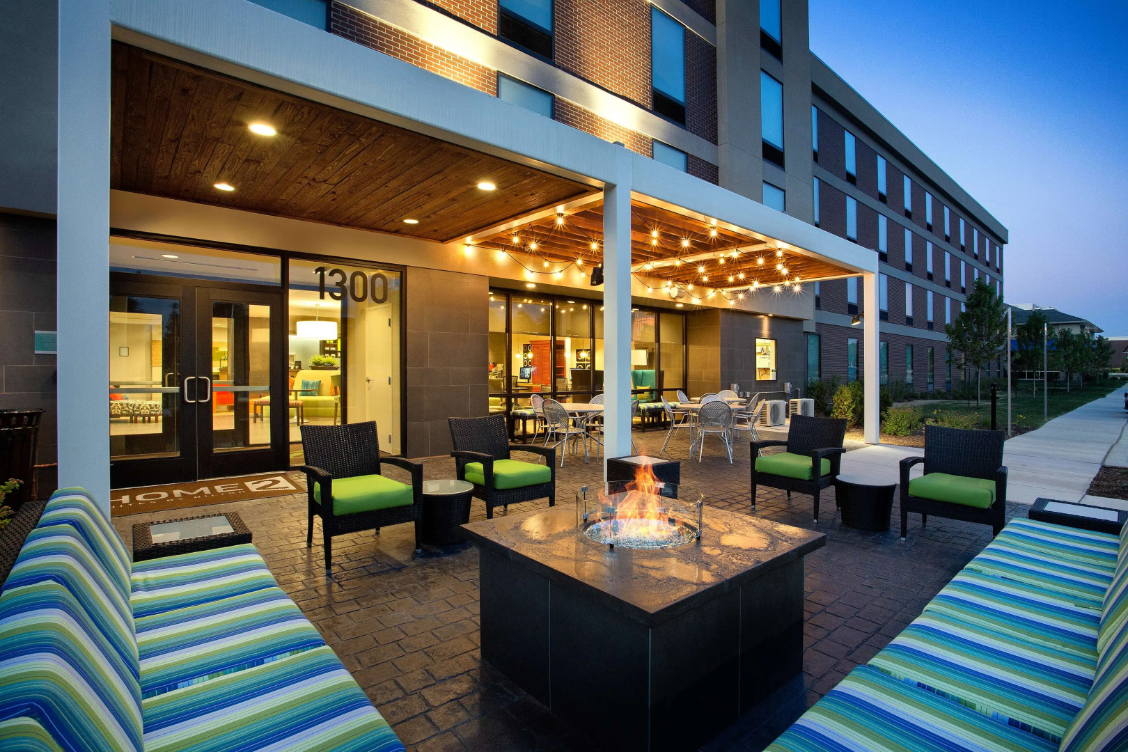 Home2 Suites by Hilton Chicago/Schaumburg, IL