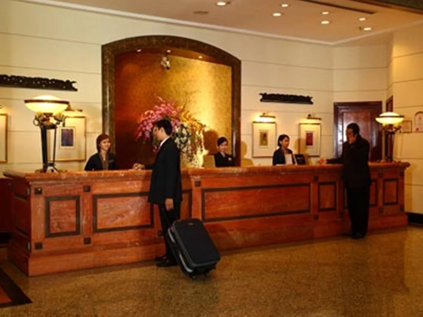 Mardhiyyah Hotel and Suites