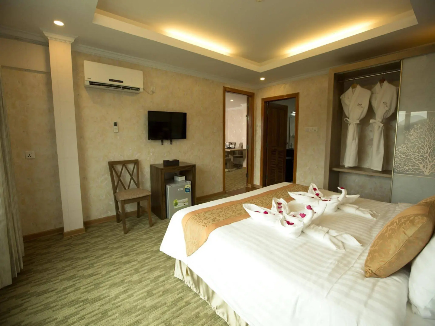 Royal Taunggyi Hotel