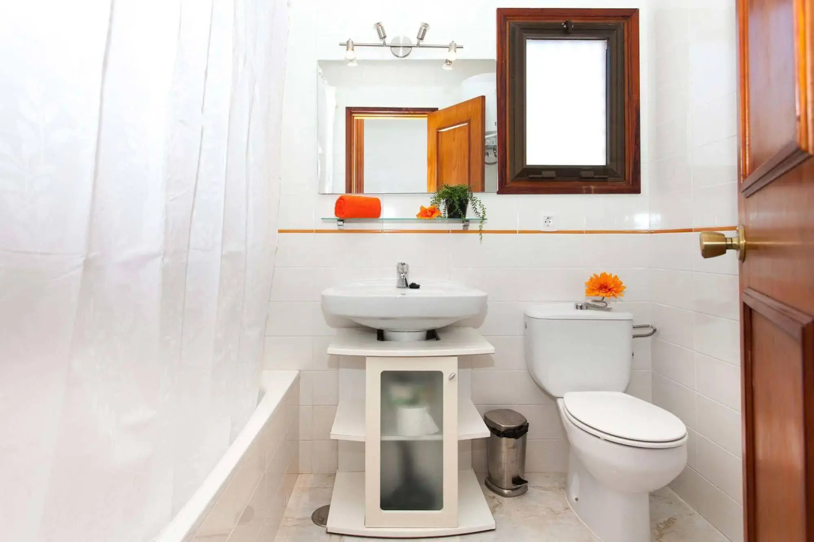 Villa Perseo Beachfront by Vacanzy Collection