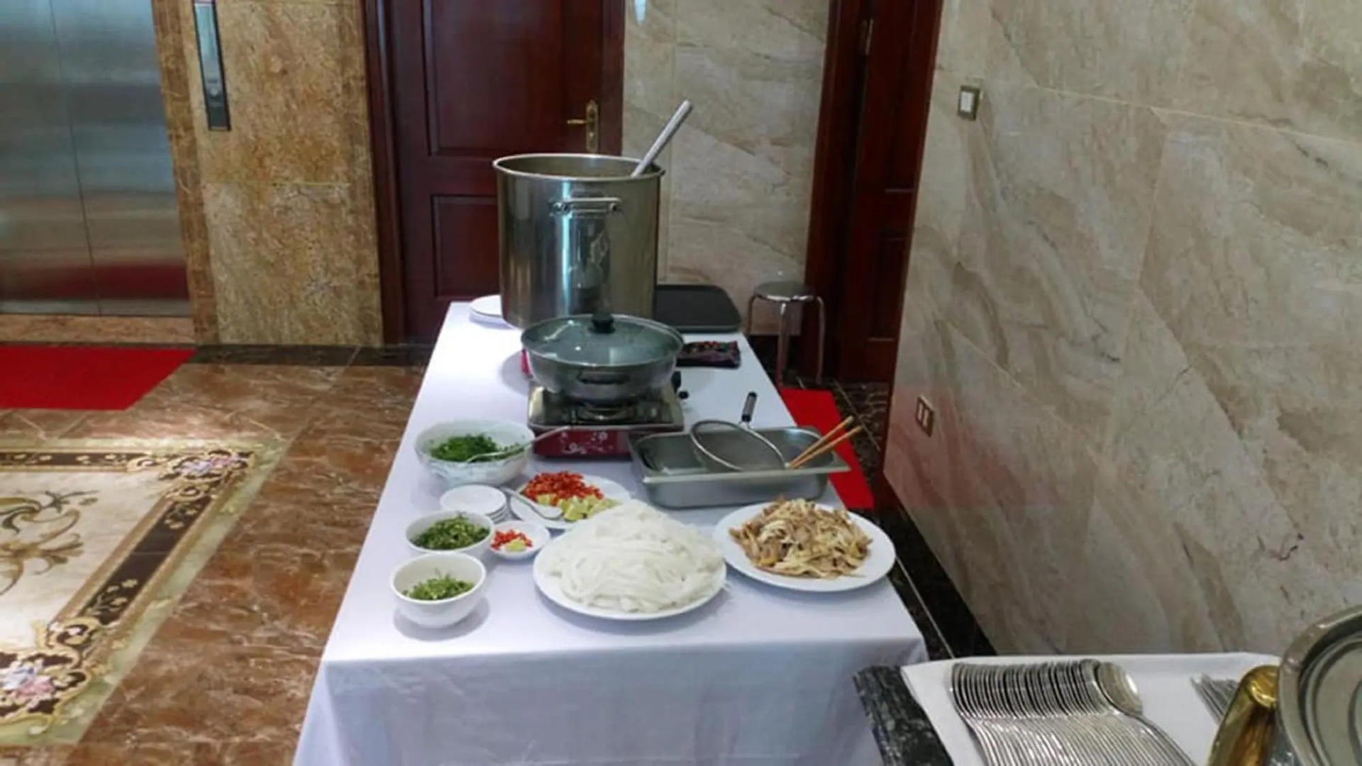 Bacninh Charming Hotel