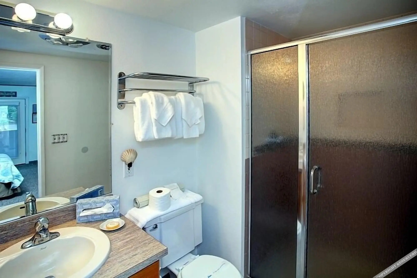 The Lanai At The Cove