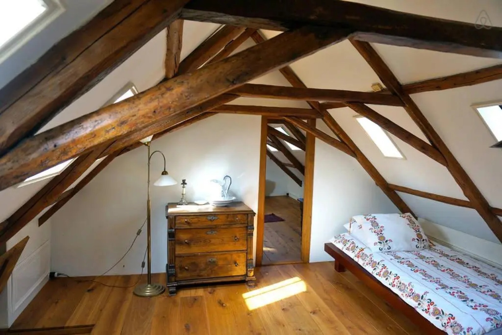 The Old Labor House 1525