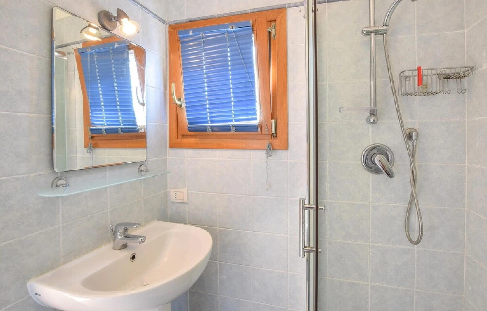 Nice Home in Aprilia Marittima With 2 Bedrooms and Outdoor Swimming Pool