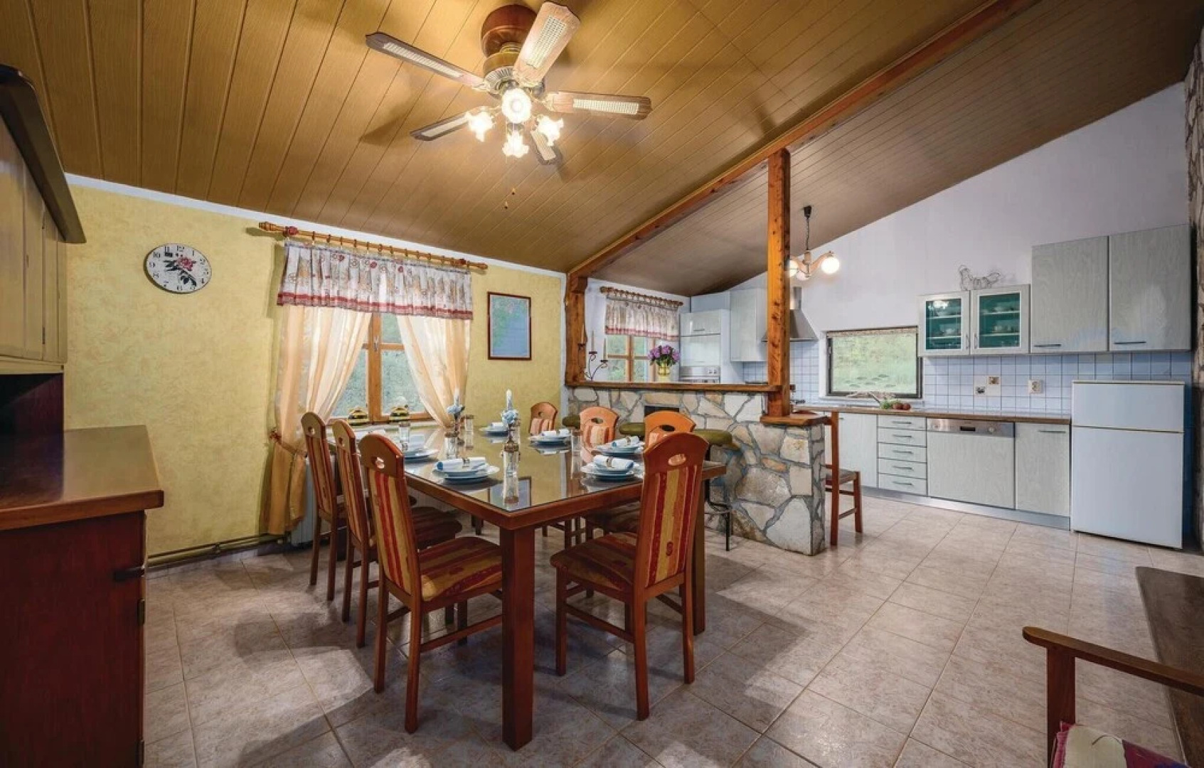 Beautiful Home in Krnica With Wifi and 3 Bedrooms