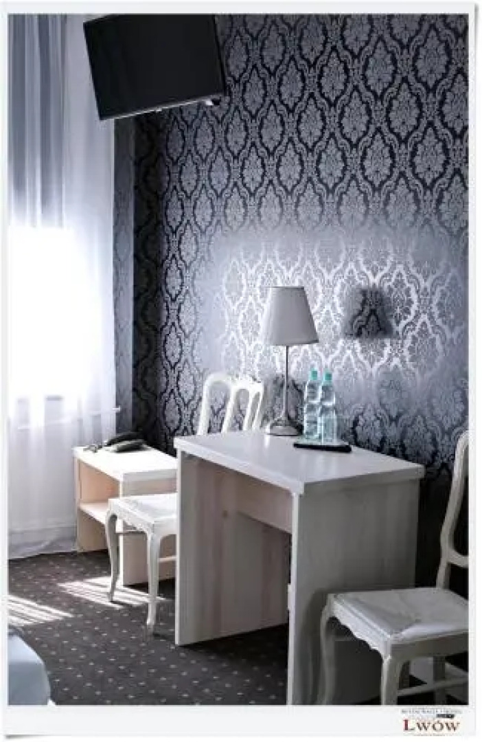 Hotel I Restauracja Lwów