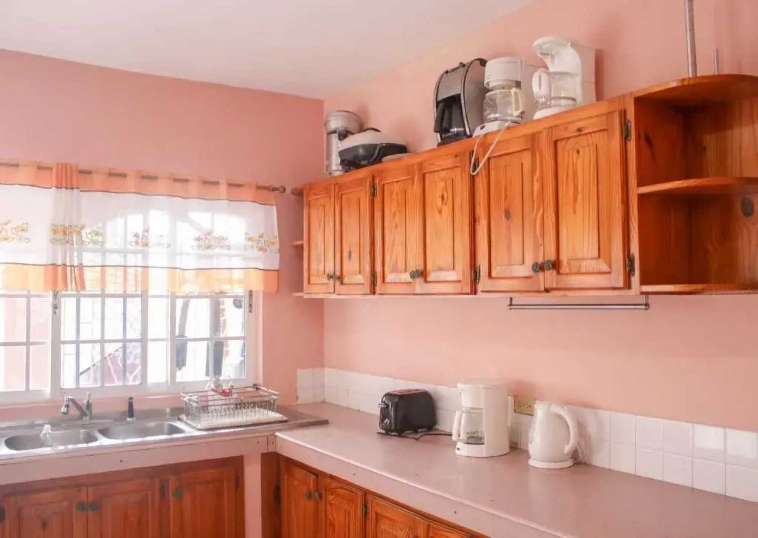 Vanvilla Guest House