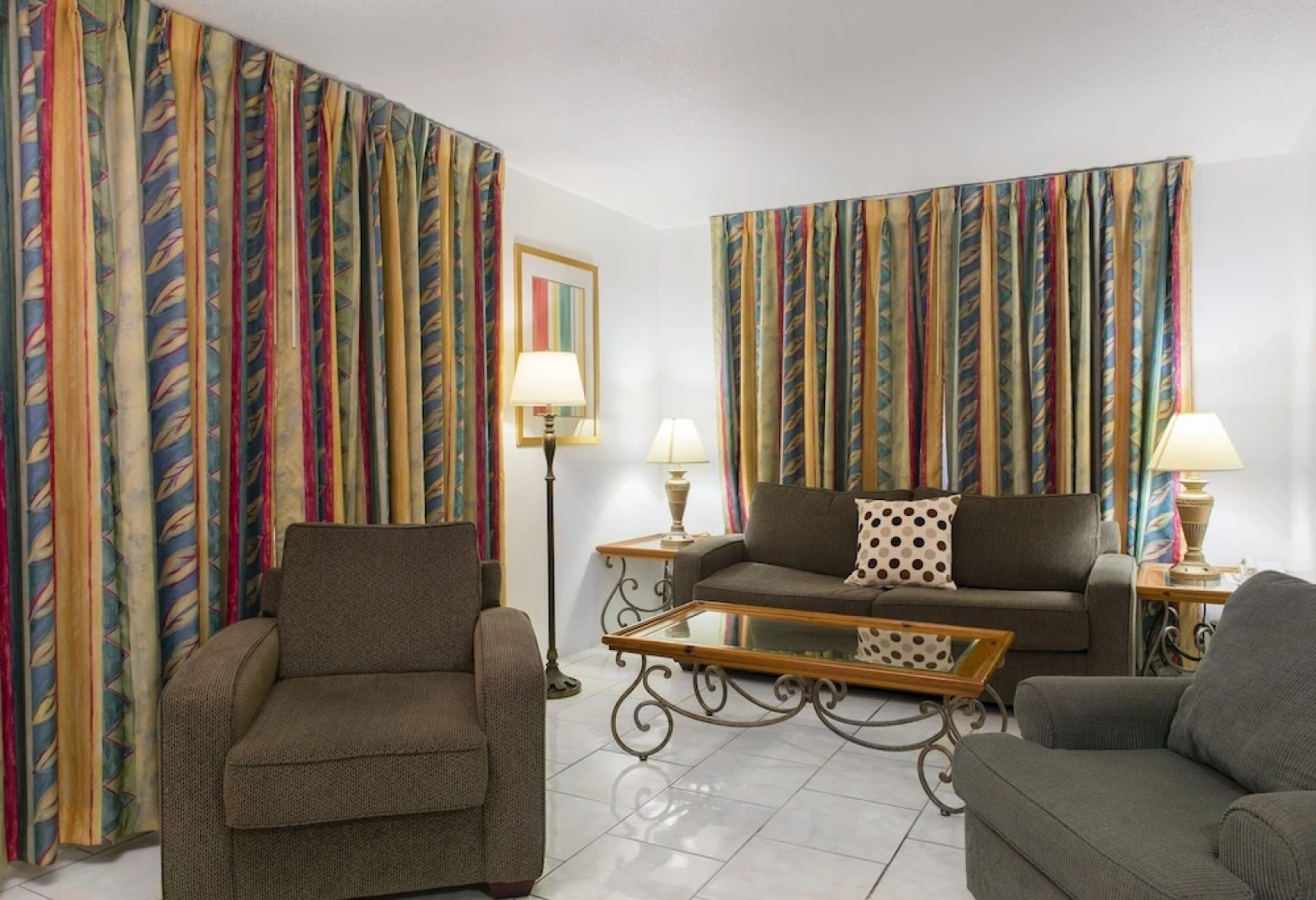 Carriage House Resort Motel