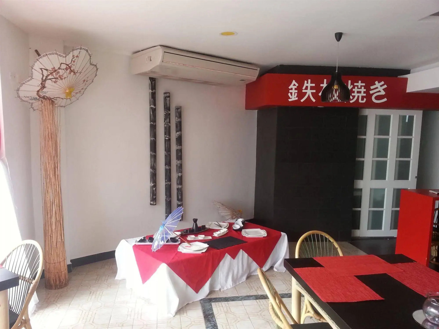 On Vacation Coral Flower