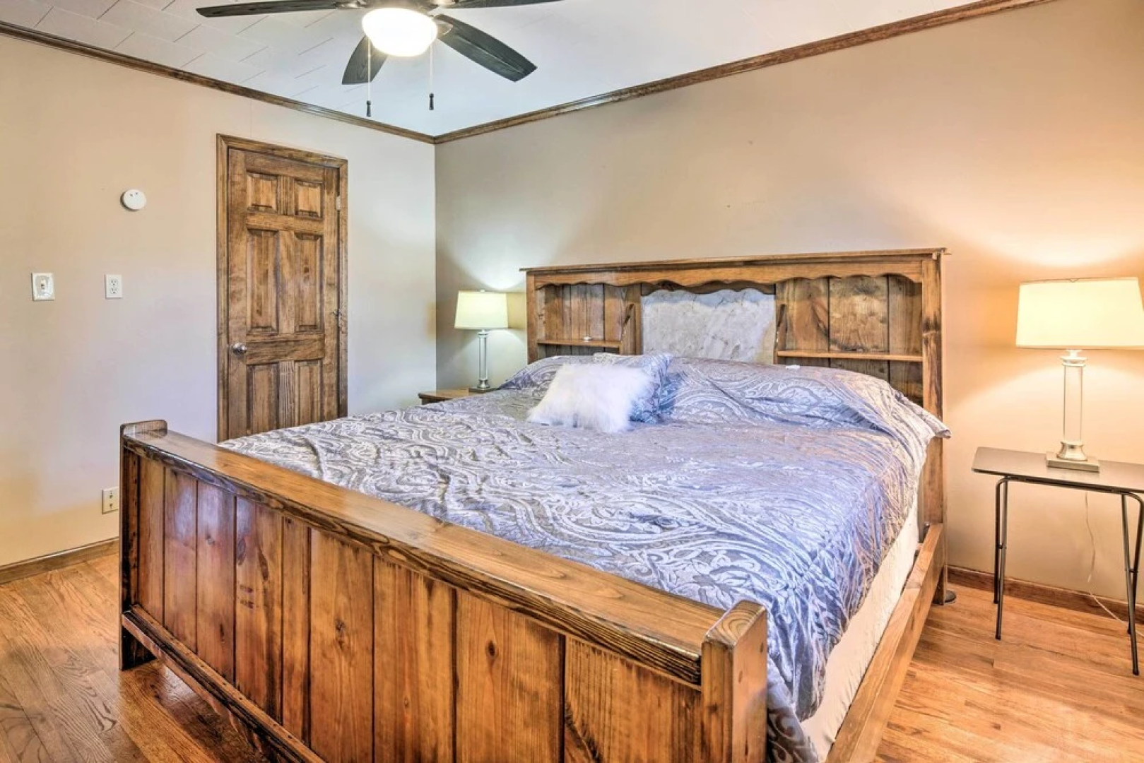 Lakeside Abode: 13 Mi to Silver Dollar City!
