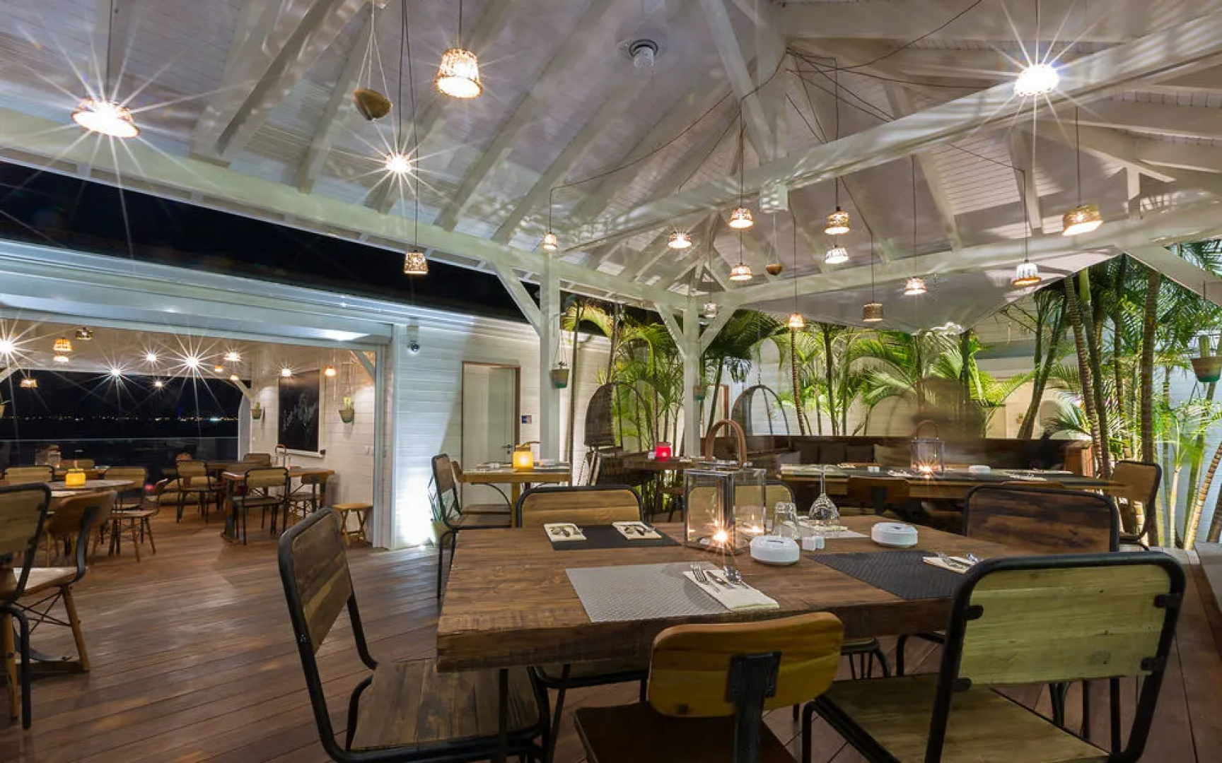 Le Temps des Cerises Hotel Beach