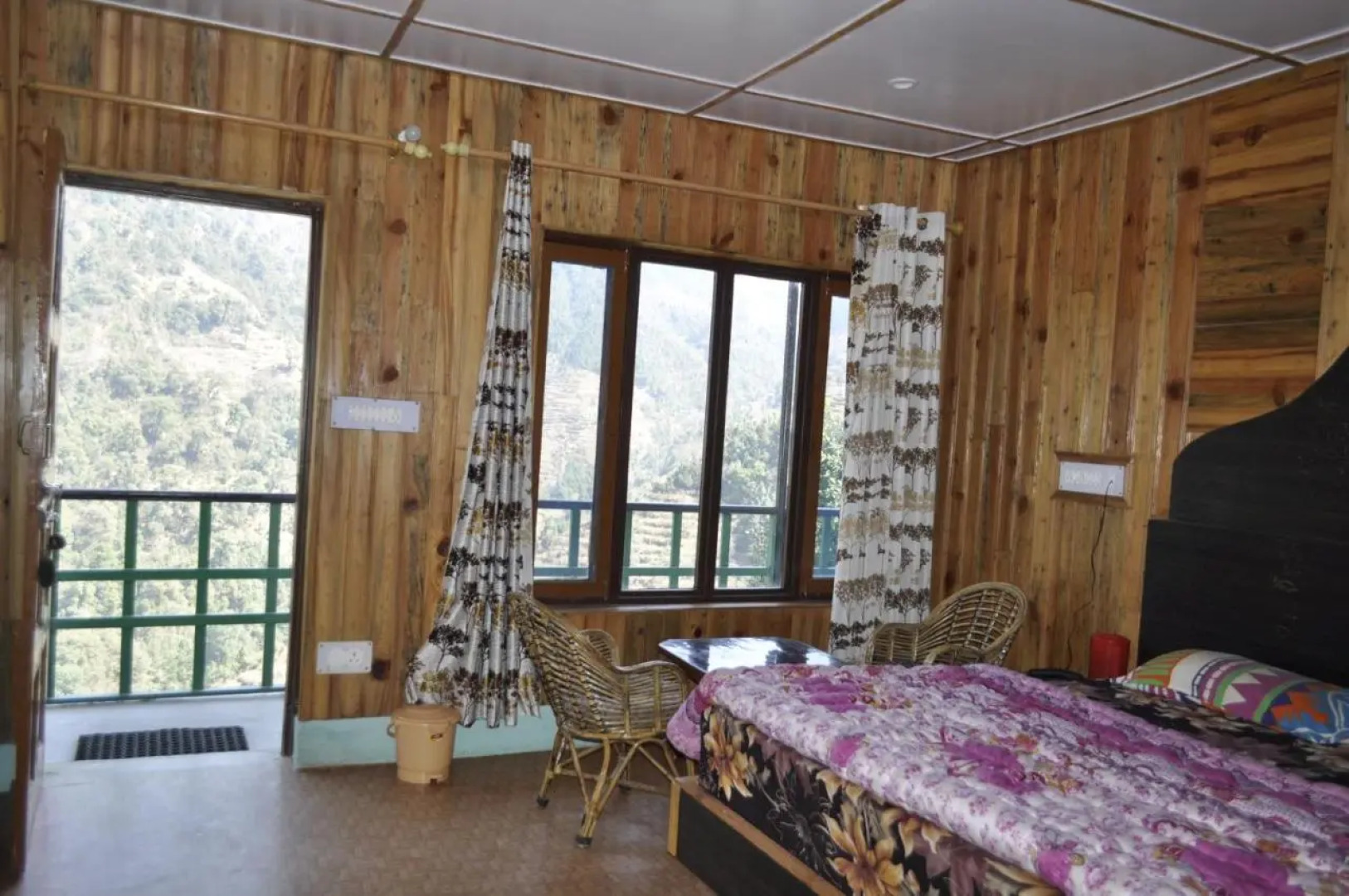 Hotel Garden Cottage & Resort Dhanaulti