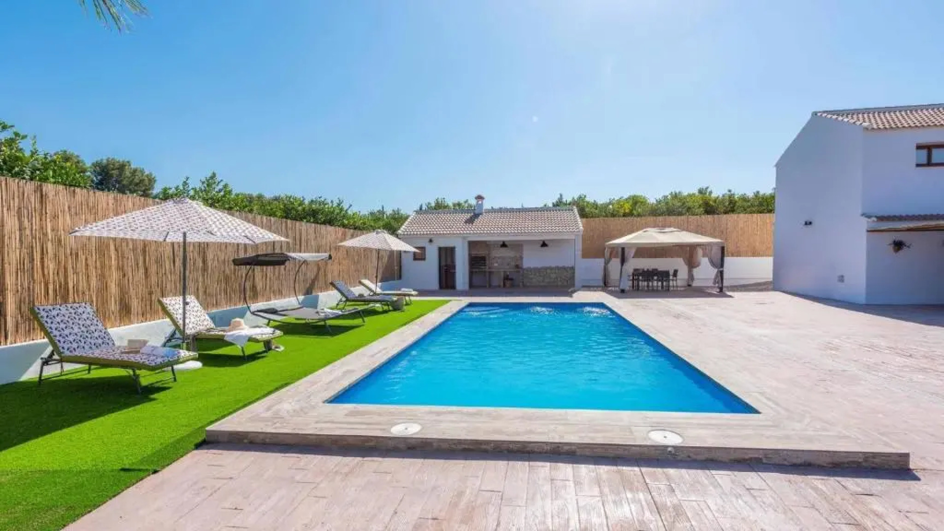 Villa Los Abuelos Cartama by Ruralidays