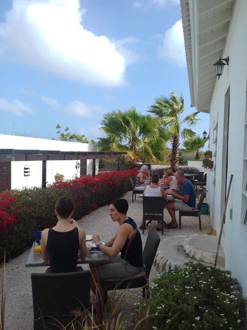 B&B Hacienda La Bougainville