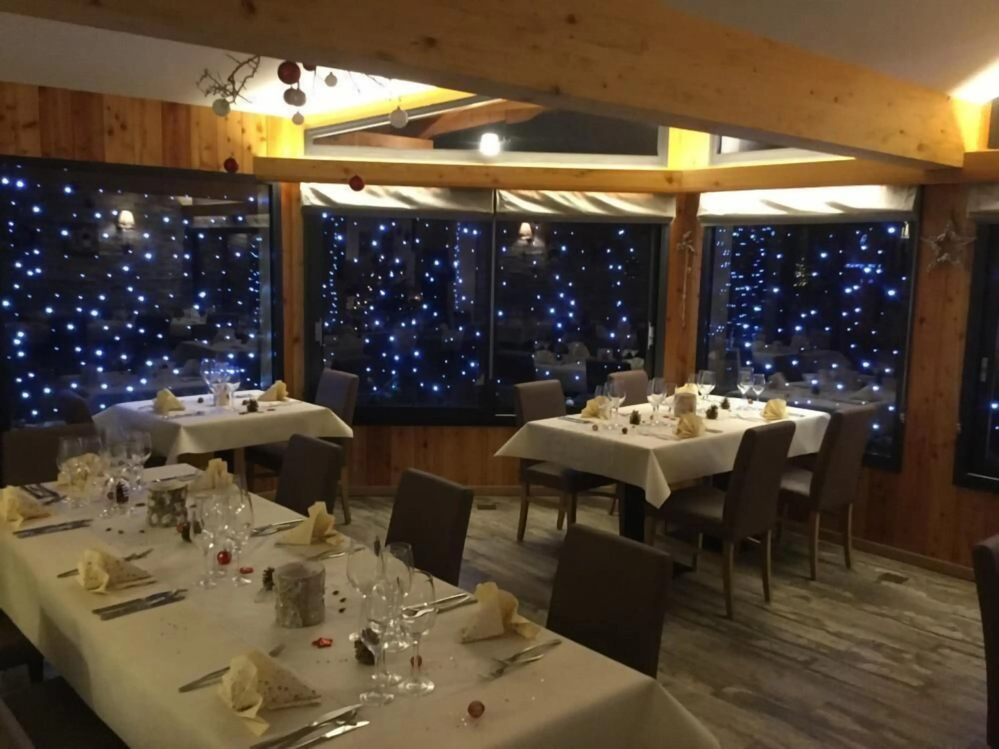 Hôtel Dents de Veisivi