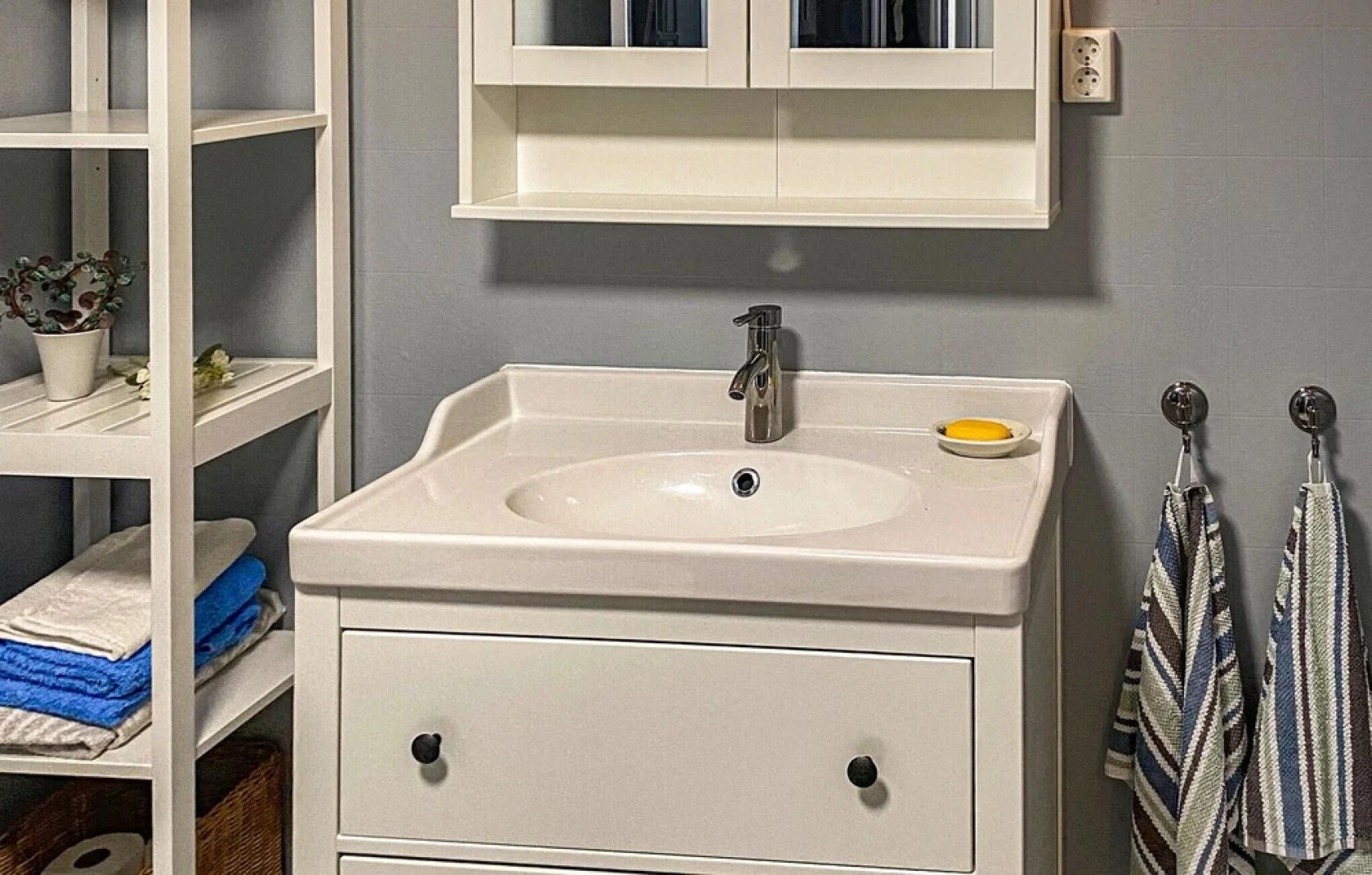 Stunning Home in Lindesnes With 3 Bedrooms and Wifi