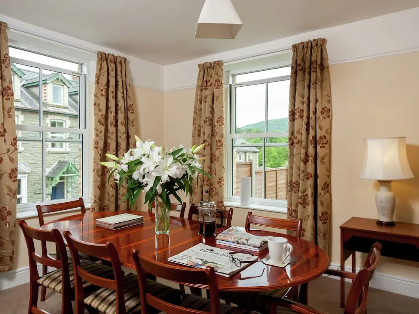 Characteristic House With Large Garden, Near the City Center of Hay-on-wye