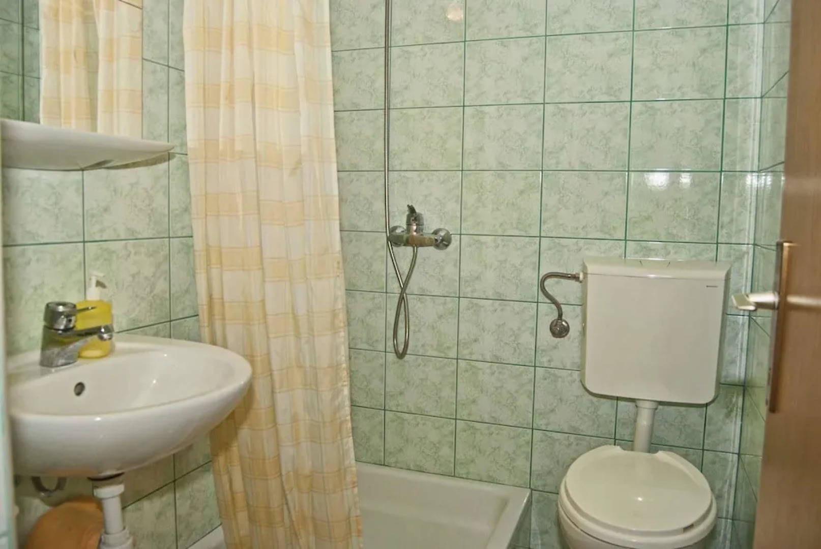 Apartments Zderic 735