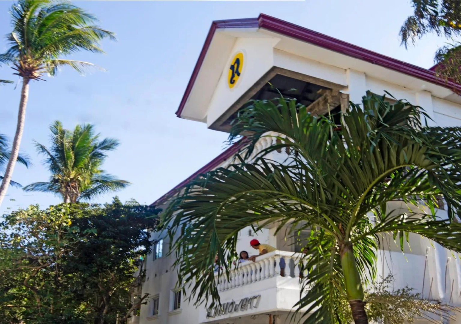 Pagudpud Rinnovati Beach Resort