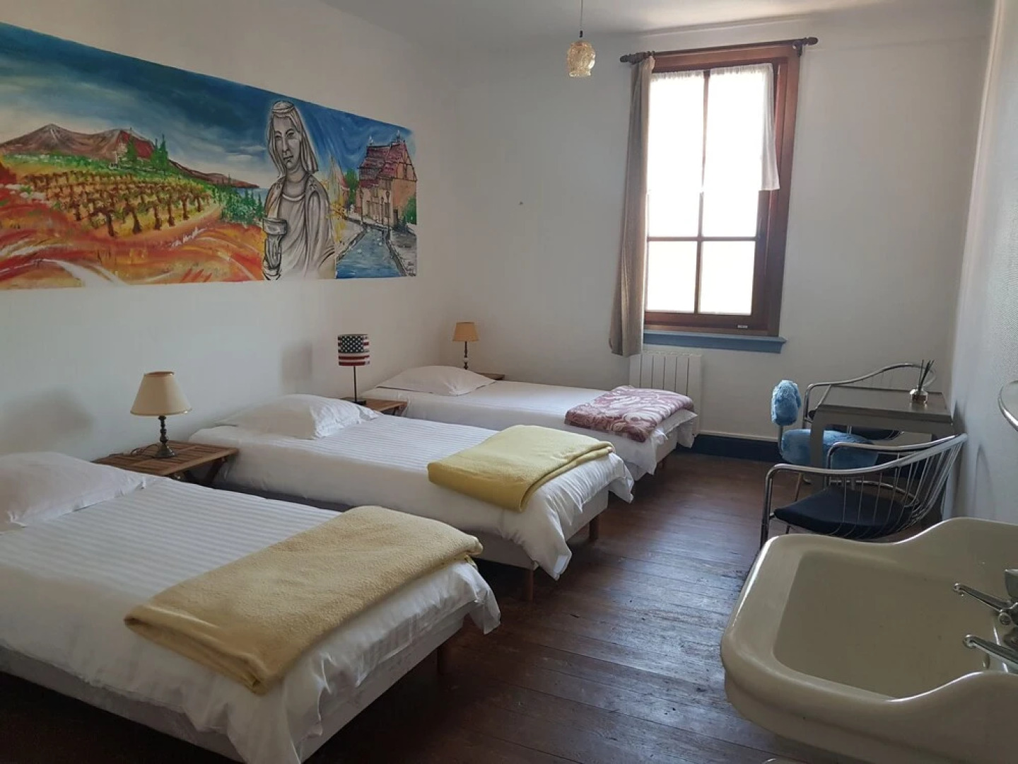 Domaine des Brimbelles Hostel