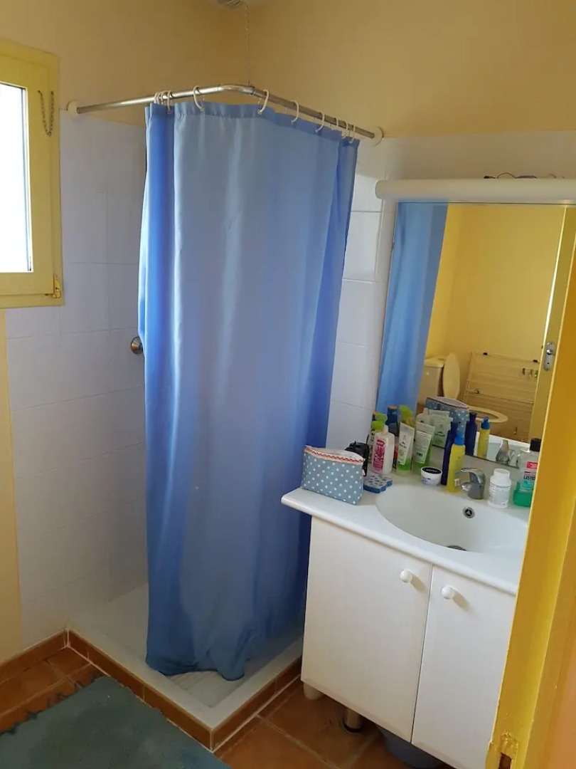 House With one Bedroom in Gaujac, With Pool Access and Furnished Terra