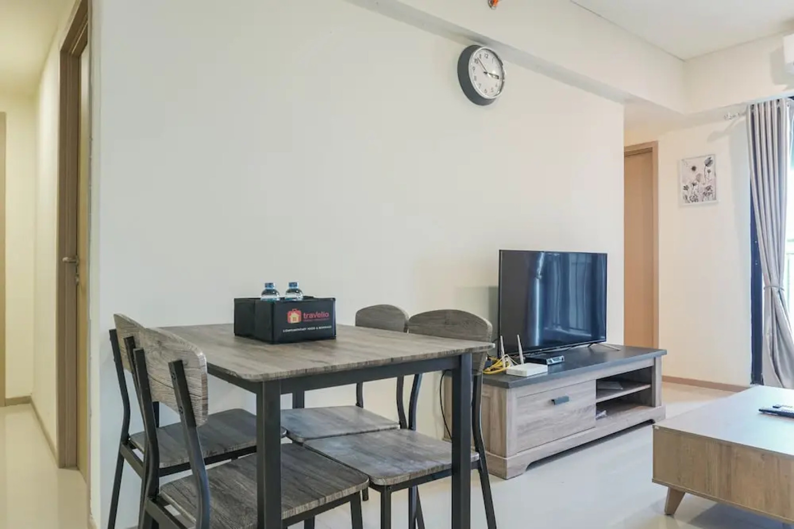 Good Location 2BR Meikarta Apartment near CBD's Area