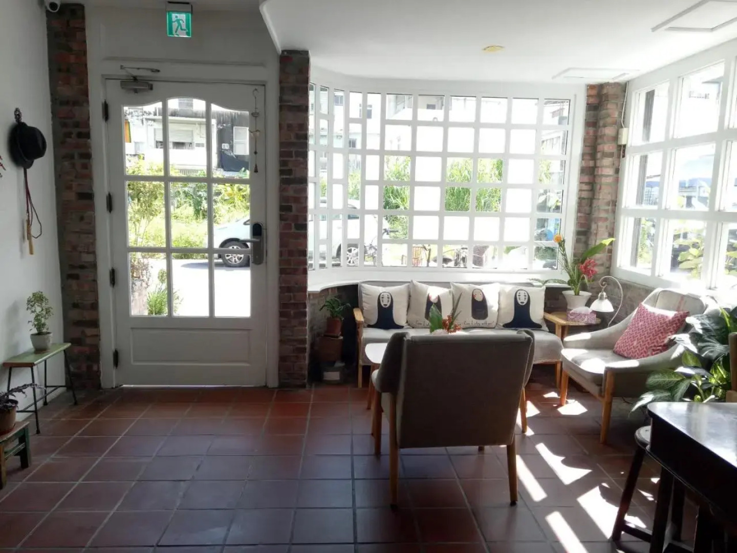 Little Time Guesthouse