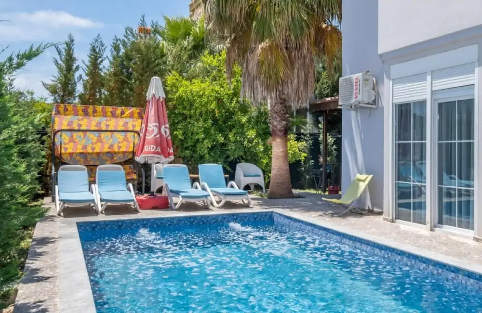 Superb Secluded Villa With Private Pool in Antalya