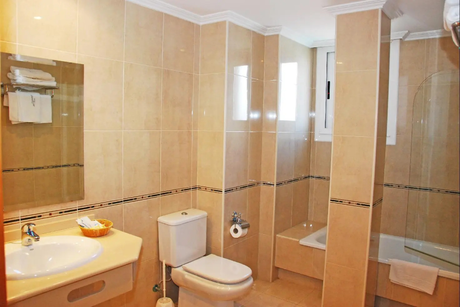 Nuevo Villa Juanita Hotel