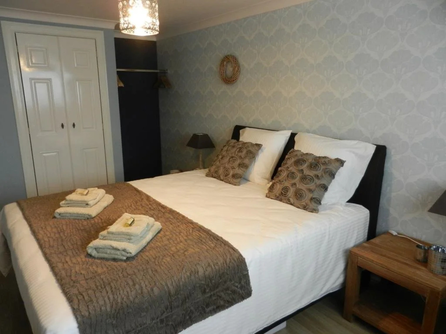 Cavells Bed and Breakfast