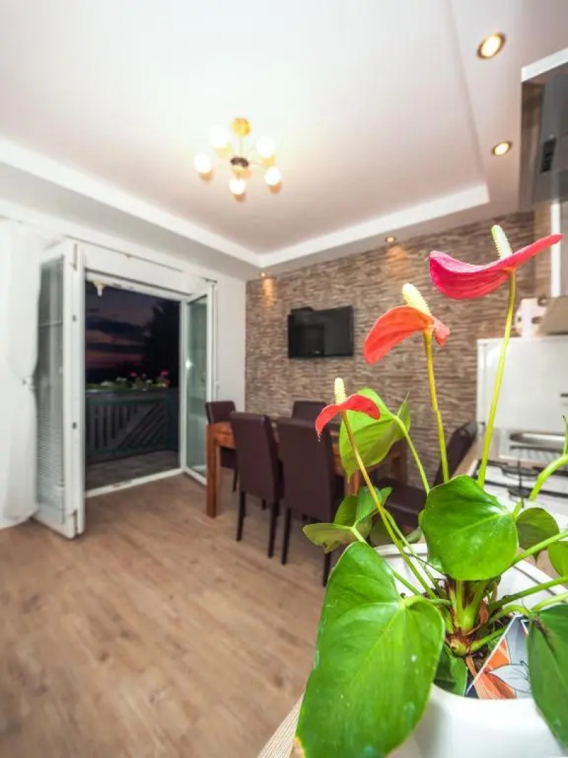 Apartments The Old Well