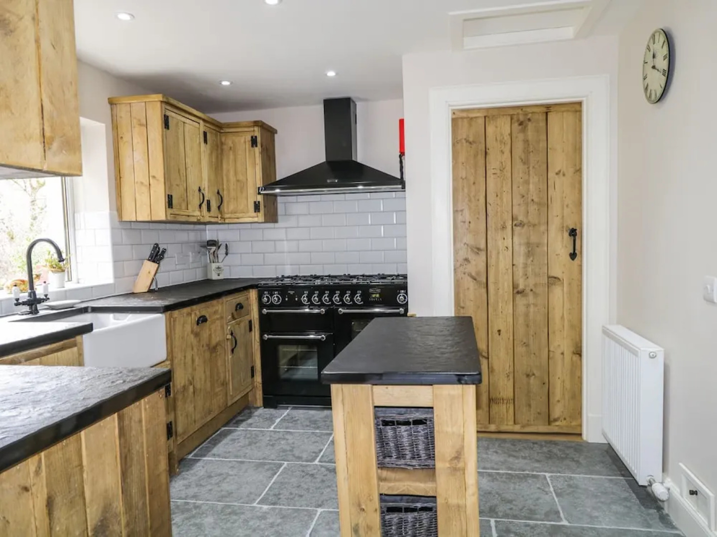 Bridgend House B & B