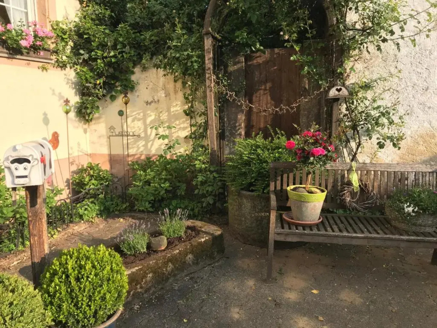 4 Kreuzstraße Laaschhof