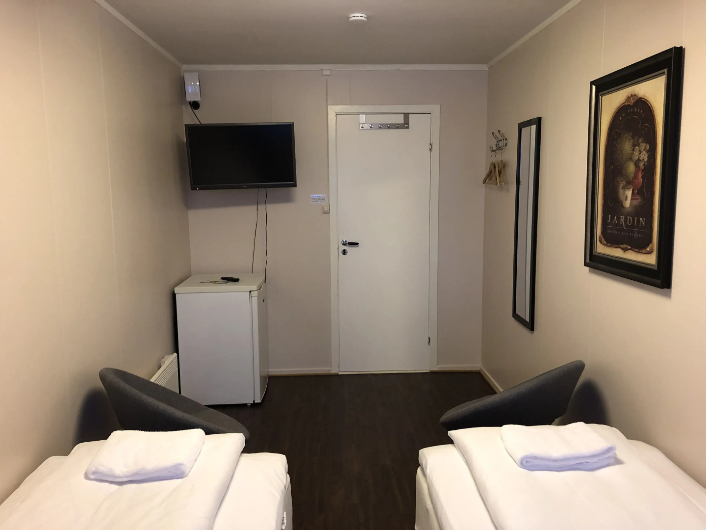 Midnattsol rom og hytter