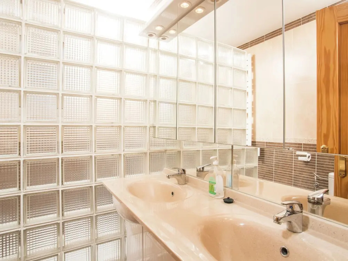 Modern Holiday House in St Pere Pescador With Swimming Pool