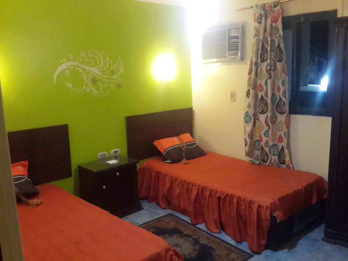 Pyramids Plateau Inn