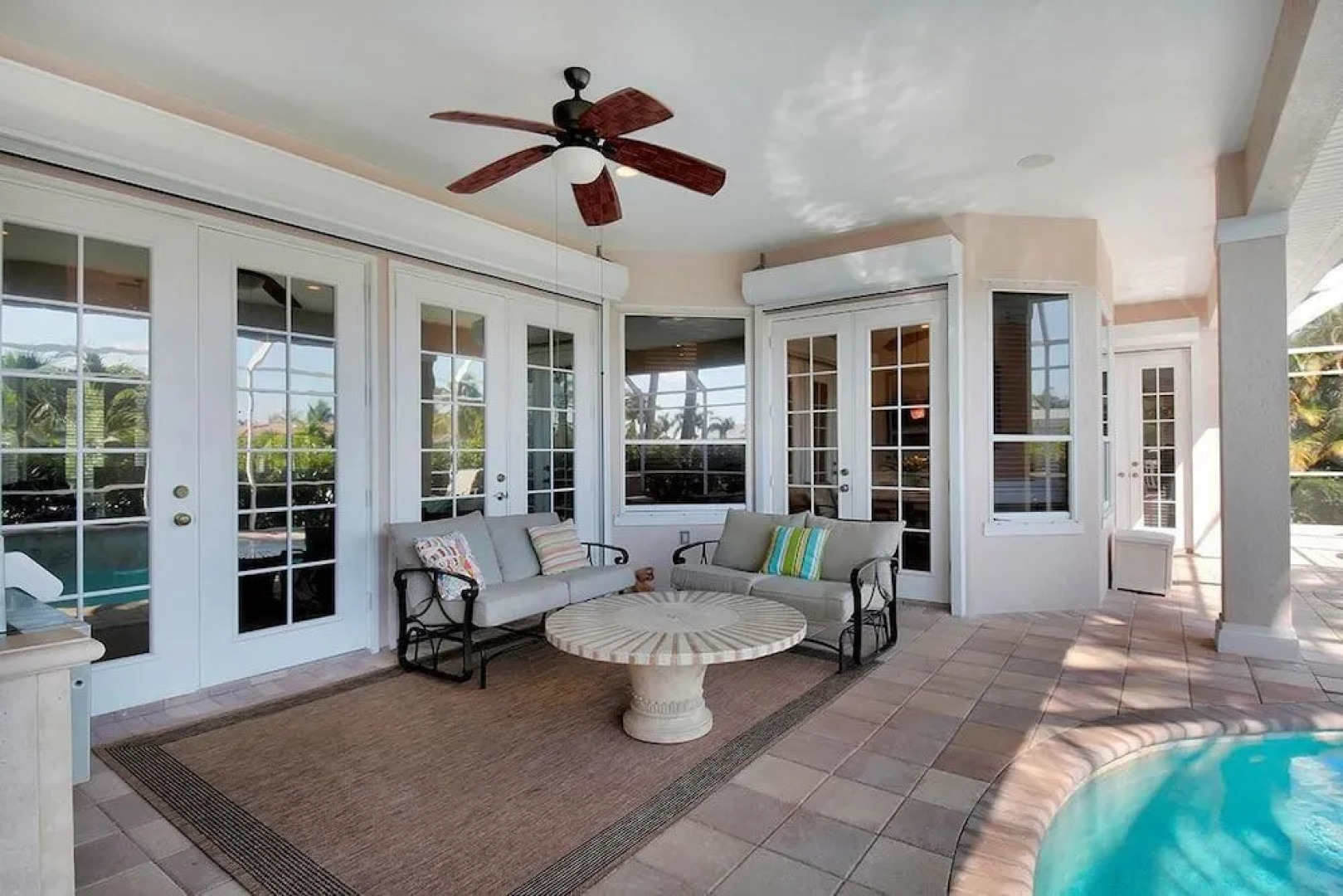 BRF335 3 Bedroom Holiday Home by Marco Naples Vacation Homes