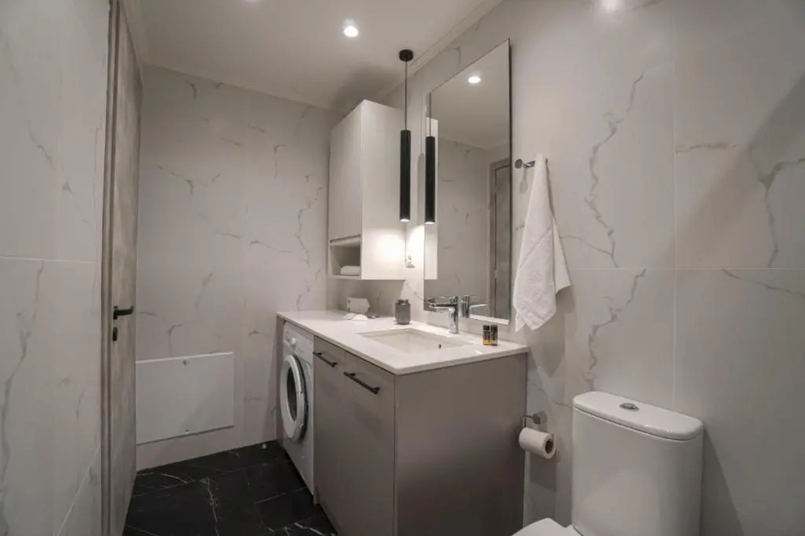 Jacuzzi maisonette in Sfakia center 'New 2023'