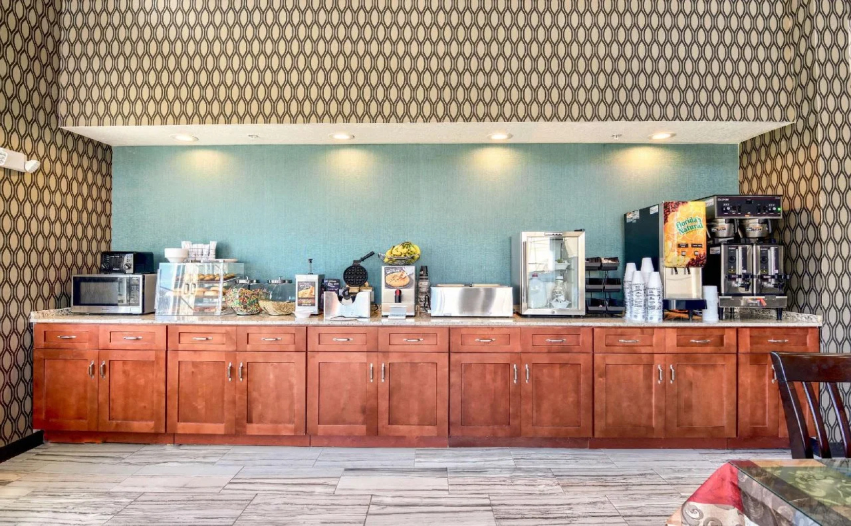 Rodeway Inn & Suites Ithaca South