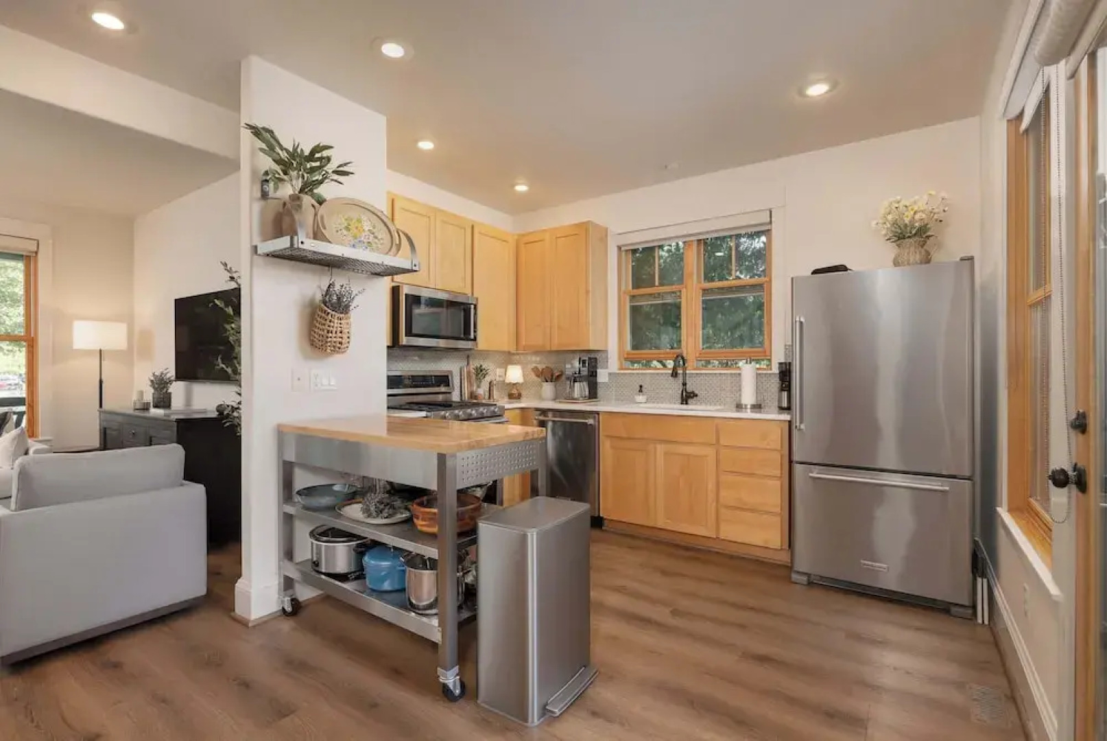 Cascade Cottage Stay for 6