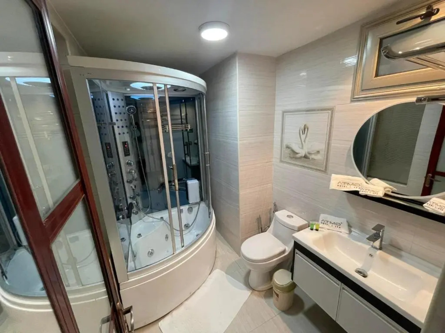 Atmosphere Hotel & Spa