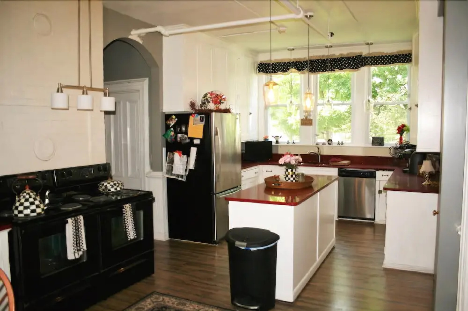 The Checkered Moose Inn