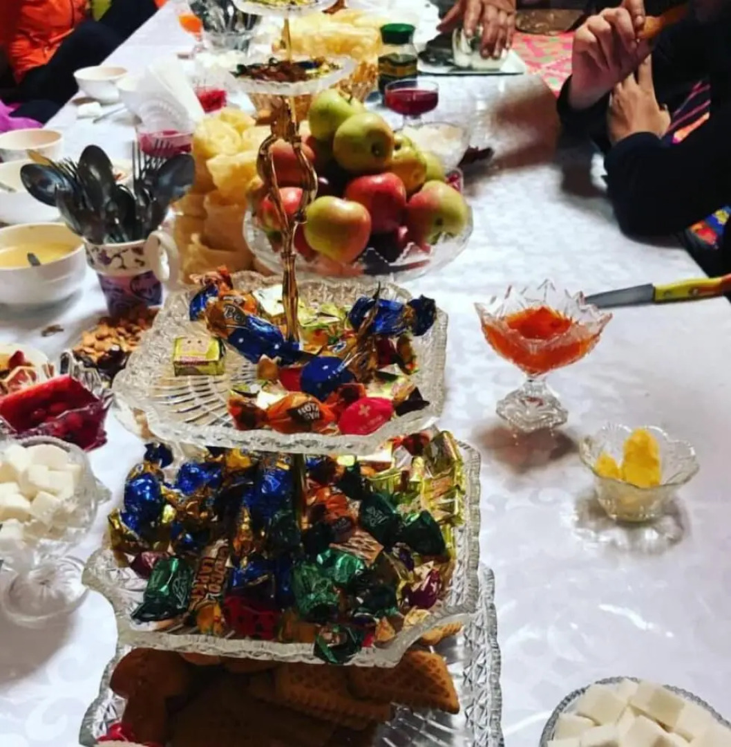 Юртовый лагерь Azamat на озере Сонкёль