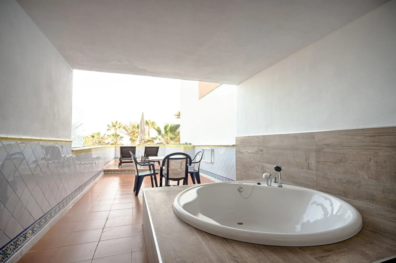 Playavera Hotel - Naturist Friendly