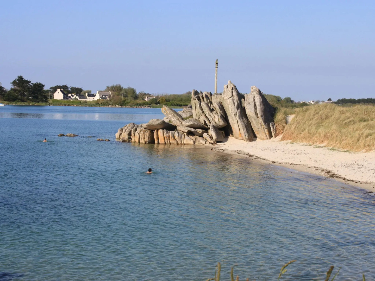 Seaside Villa in Guisseny With Stunning Views