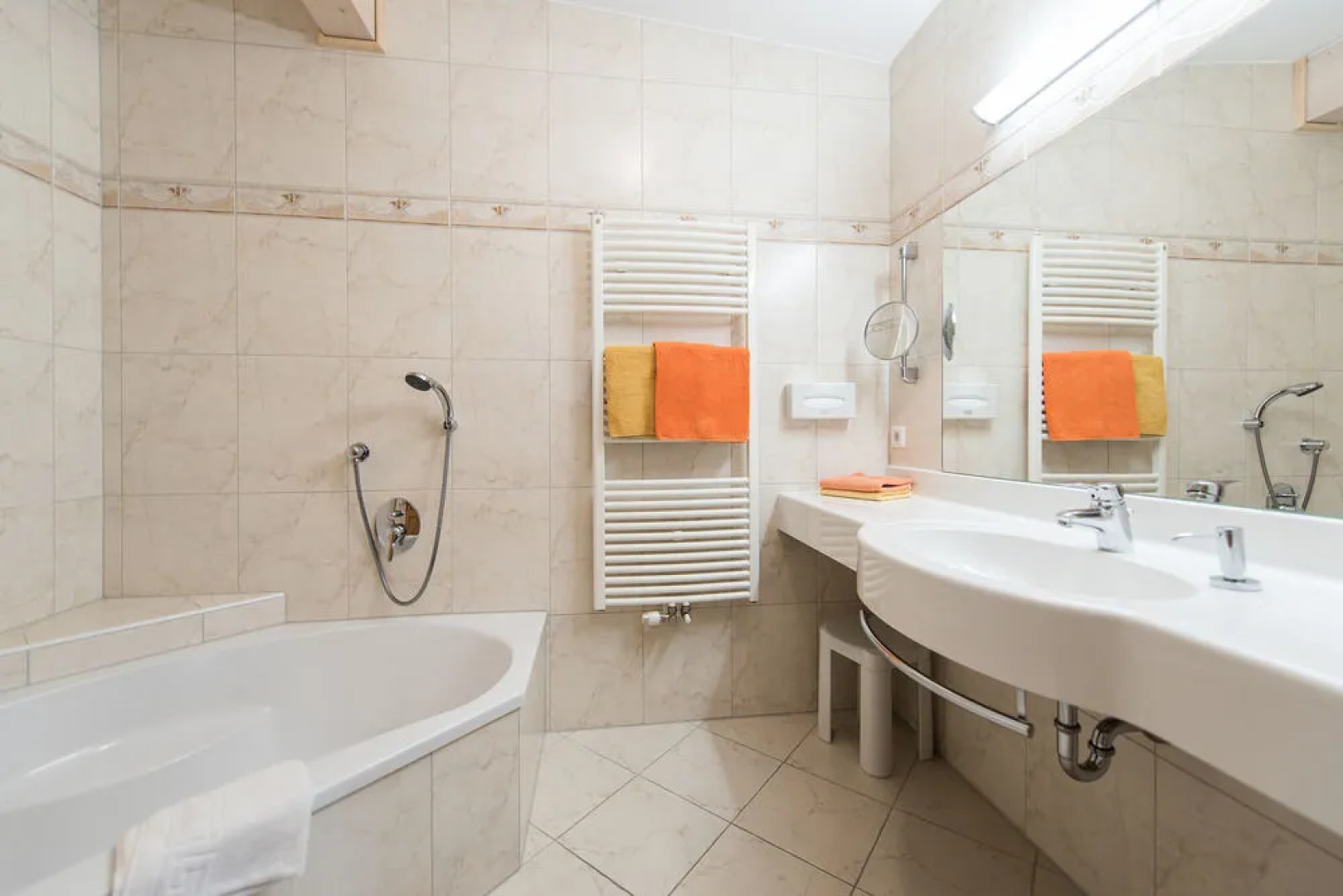 KERSCHDORFER - wohlfühlhotel garni · adults only