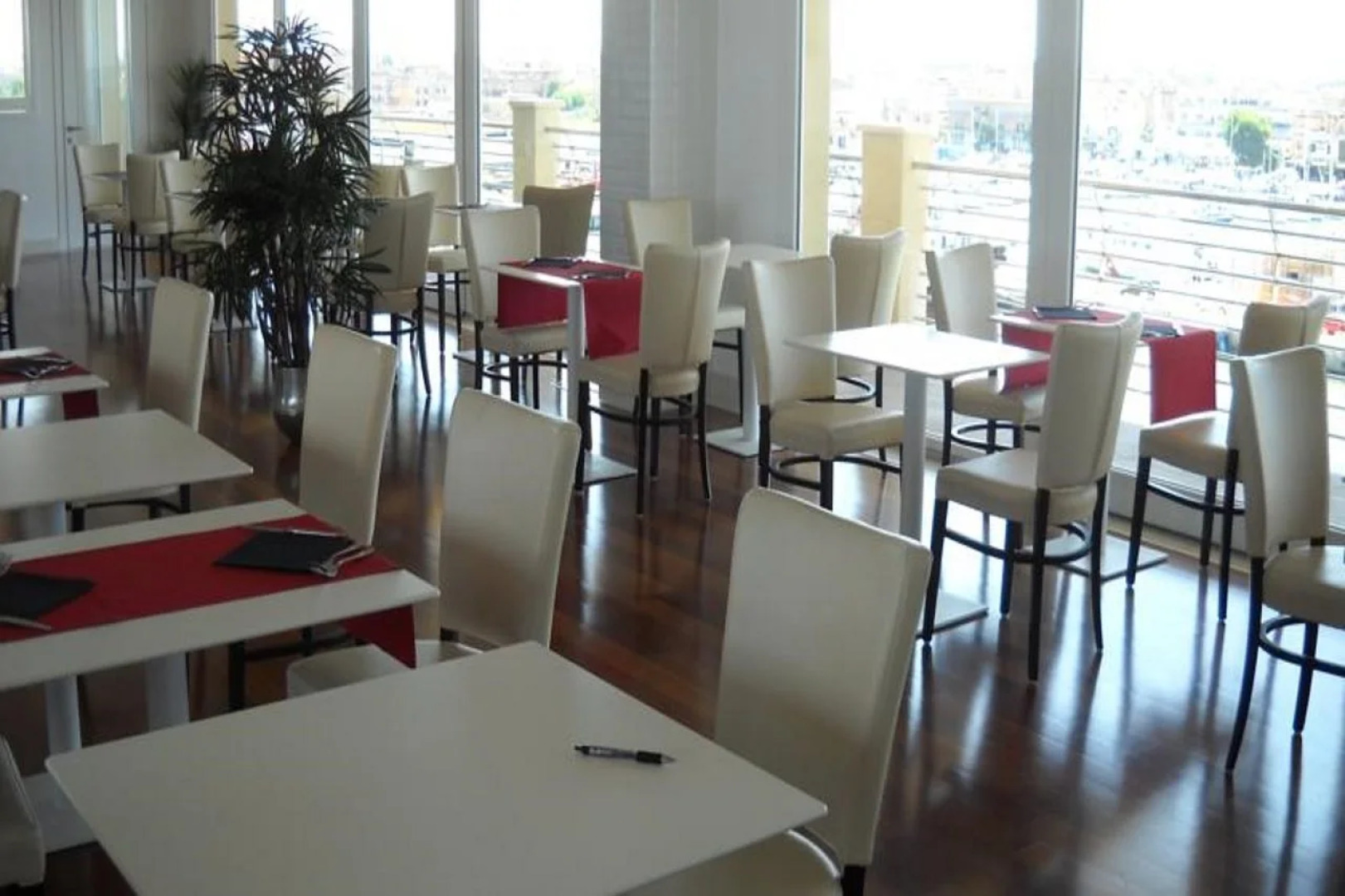 Hotel Tiber Rooftop & Wellness