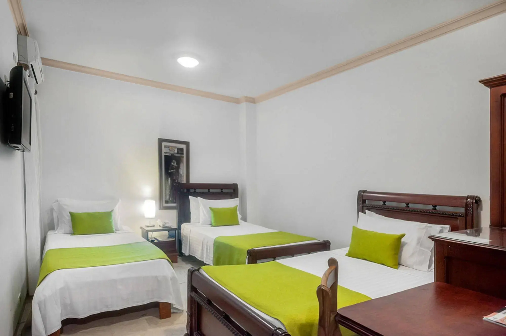 Ayenda 1416 Castellana Real